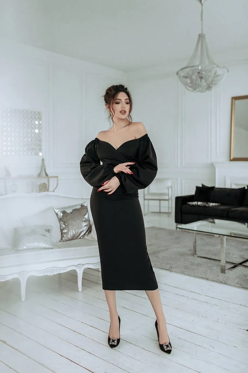 Black Puff-Sleeve Maxi Dress