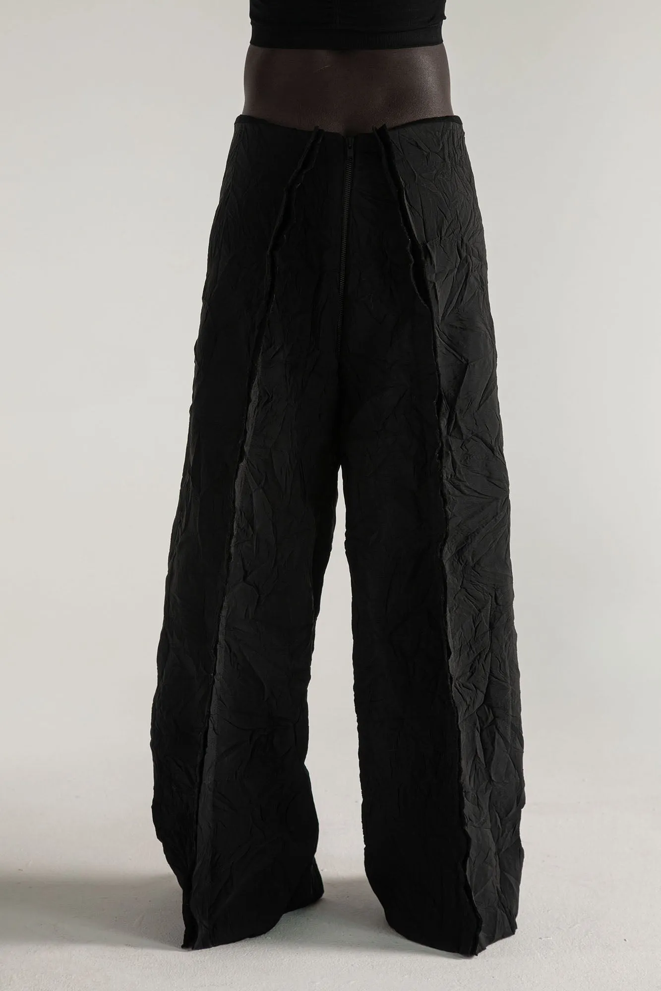 ESCAPE   9-way transforming piece: trousers, jumpsuit, dress, skirt, bag